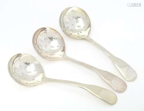 Three QE II silver sifter spoons hallmarked London c. 2002 w...