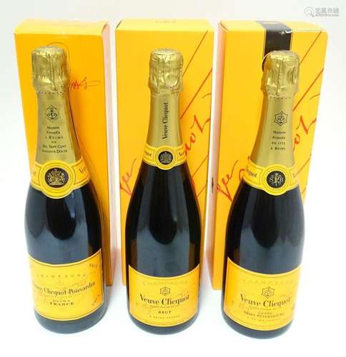 Champagne : Three 750ml bottles of Veuve Clicquot champagne ...