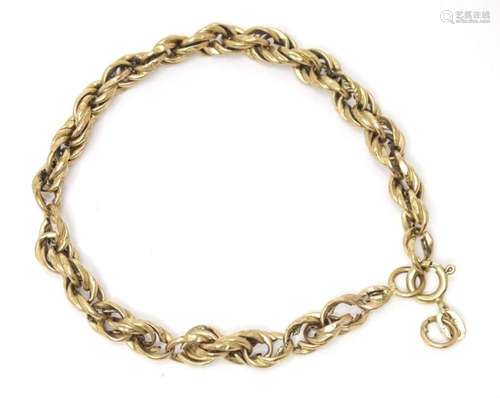 A 9ct gold rope twist bracelet. Approx 7 1/4" long