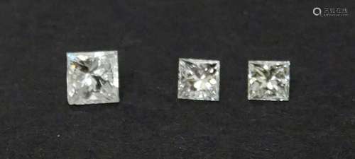 Loose unset stones: Three square cut diamonds. Largest appro...