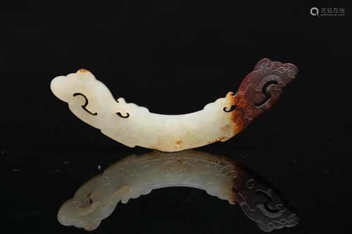 A White and Russet Jade 'Dragon' Pendant Plaque, Han...