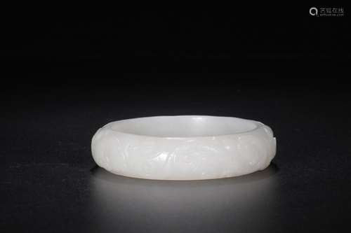 Night: hetian jade dragon braceletSize: 1.7 cm diameter 6 cm...