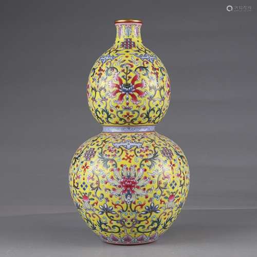 CHINESE GILDED ON PAINTED-ENAMEL DOUBLE-GOURD VASE DEPICTING...