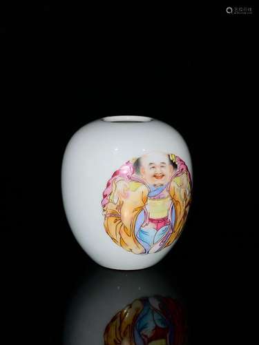 CHINESE PAINTED-ENAMEL JAR DEPICTING 'FIGURE' AND PO...