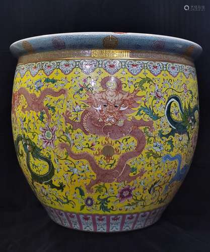 CHINESE GILDED ON YELLOW-GROUND FAMILLE-ROSE CROCK DEPICTING...