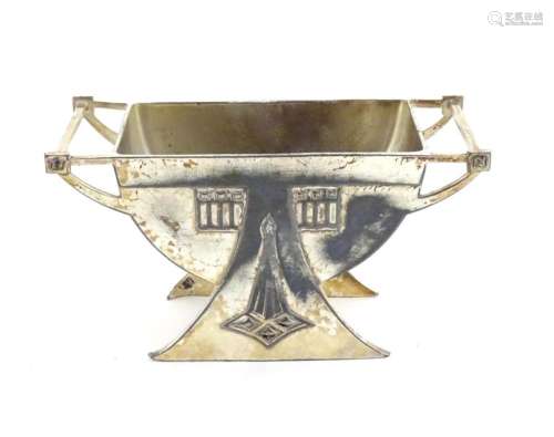 Decorative metalware : A WMF Art Nouveau pedestal sugar bowl...