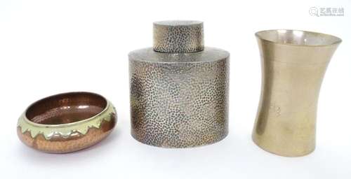 Assorted 19thC and later metalware to include an ovoid silve...