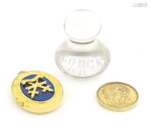 Masonic / Freemasonry Interest : Three Masonic items compris...