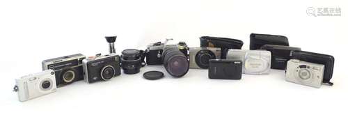 A quantity of 20thC cameras, comprising: a Pentax ME Super S...