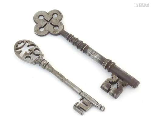 Two old keys, one with quatrefoil detail to handle. Largest ...