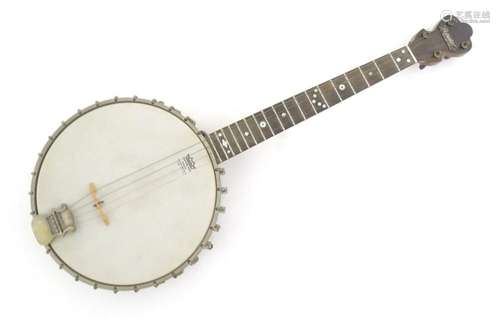 Musical Instrument: a mid 20thC Windsor 'Popular' Mo...