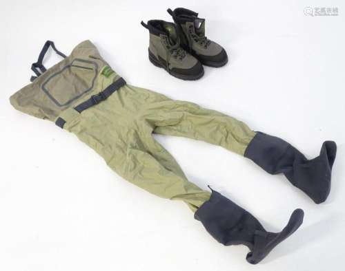 Fly fishing: a pair Orvis Silver Label chest waders, size &#...