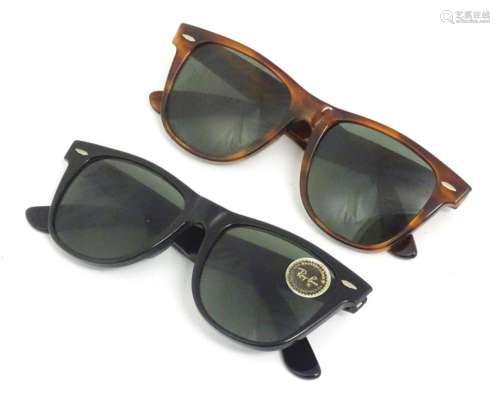 Vintage fashion and clothing: 2 pairs of vintage Ray-Ban Way...