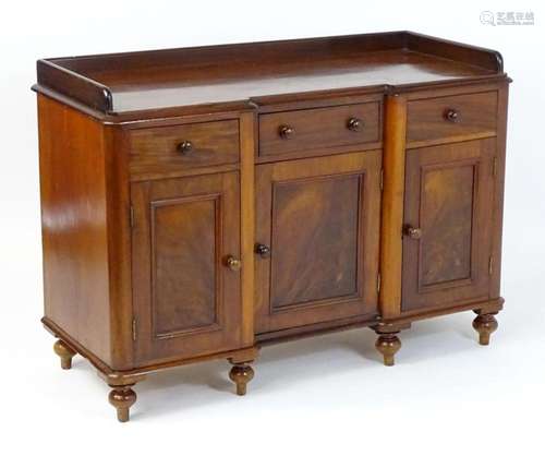 A Victorian mahogany sideboard / dresser base with a raised ...