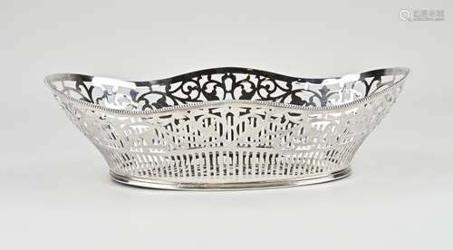 Silver bread basket