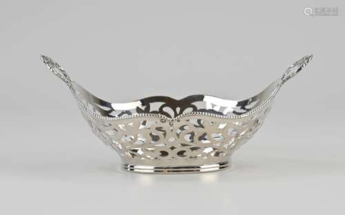 Silver bonbon basket