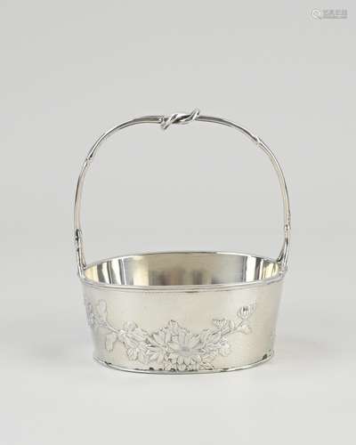 Silver basket with handle