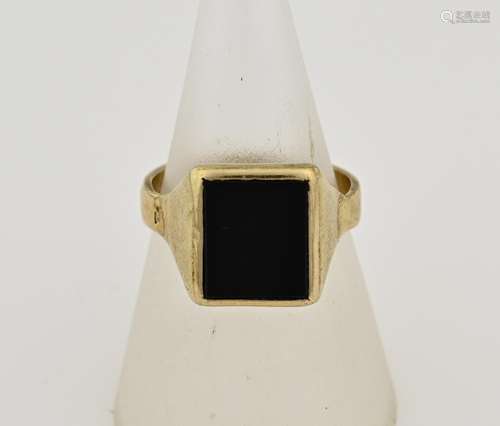 Gold signet ring