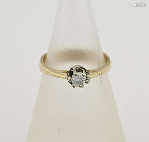 Gold solitaire ring with diamond, 0.25