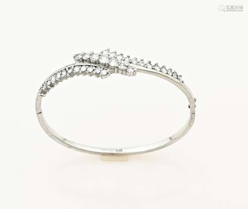 Silver bracelet with zirconias