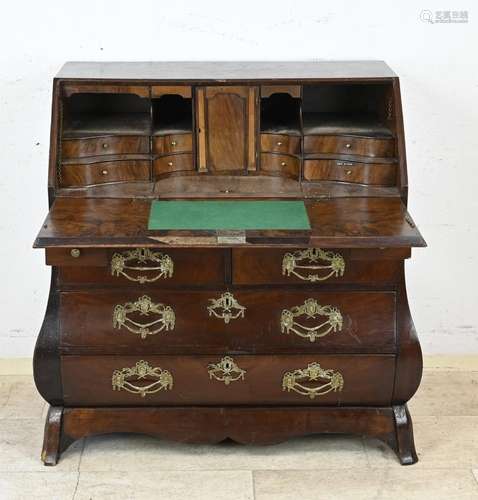 18th century secretaire (mahogany)