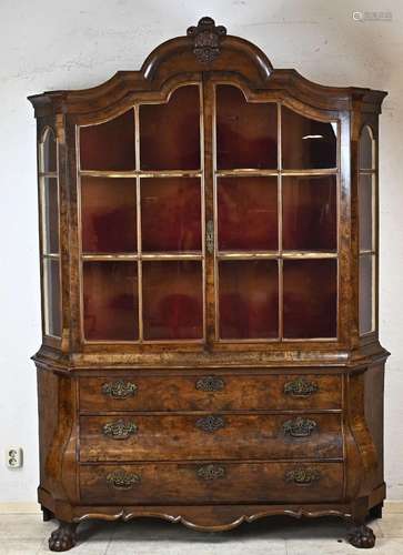 18th century china cabinet