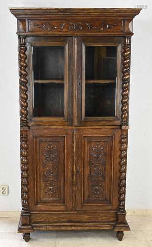 Mechelen display cabinet, 1880