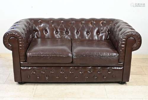 2-seater Chesterfield sofa