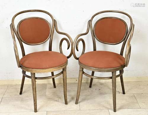 Two chairs (Thonet style)