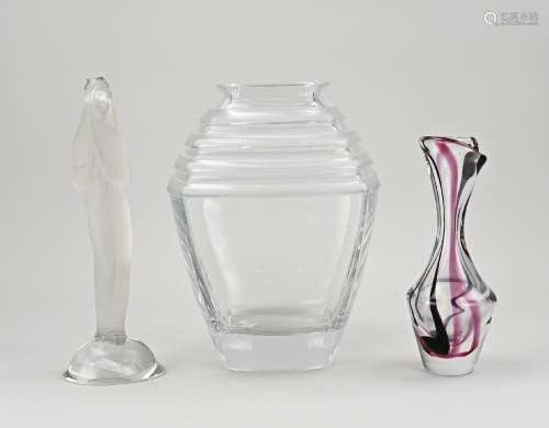 Three parts of old/antique glassware