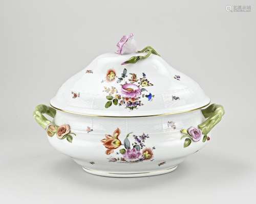 Herend tureen with lid