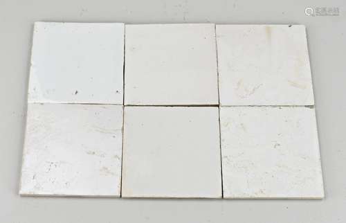 Lot of antique 'whites' wall tiles (80 pcs.)