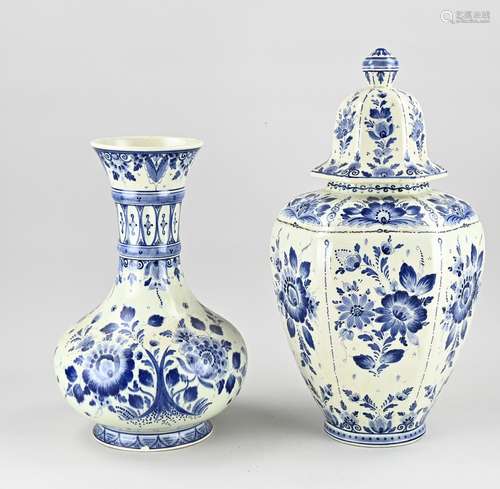 Two antique Delft vases