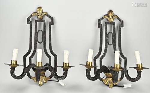 2 wall sconces wrought iron