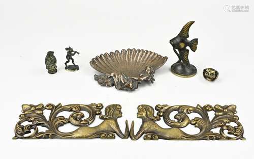 Lot of old/antique bronze, 1900