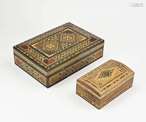 2x Lidded box with intarsia mosaic