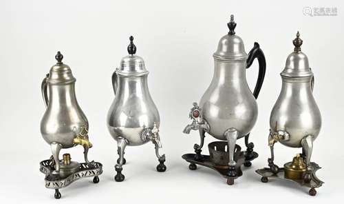 Lot of pewter tap jugs (4x)