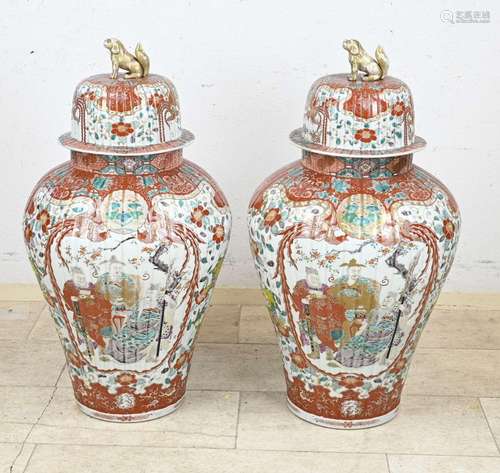 Two large Japanese lidded pots, H 92 x Ø 45 cm.