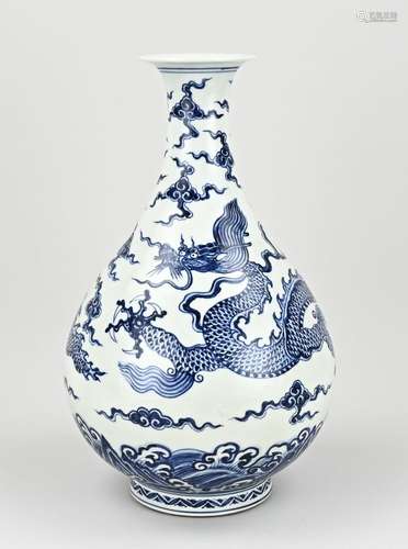 Chinese vase, H 33 cm.