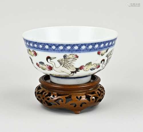 Chinese bowl on console Ø 11.5 cm.