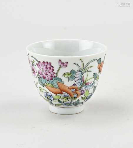 Chinese cup Ø 7.5 cm.