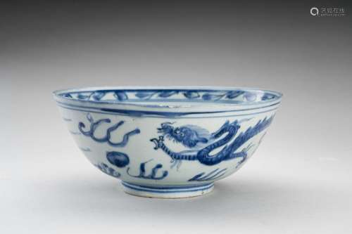A BLUE AND WHITE PORCELAIN \'DRAGON AND PHOENIX\' BOWL, \'HA...