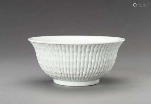 A FINE BLANC DE CHINE \'BAMBOO\' PORCELAIN BOWL, 1920s