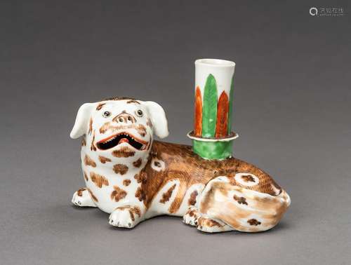 A CANTON \'PUG DOG\' EXPORT PORCELAIN CANDLE STICK, QING