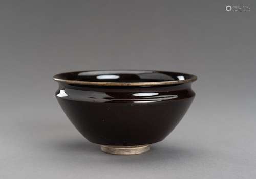 A PHOSPHATIC-SPLASHED BROWN GLAZED TEA CERAMIC BOWL