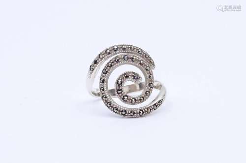 RING MIT MARKASITEN, STERLING SILBER 0.925, 5,0G., RG 57