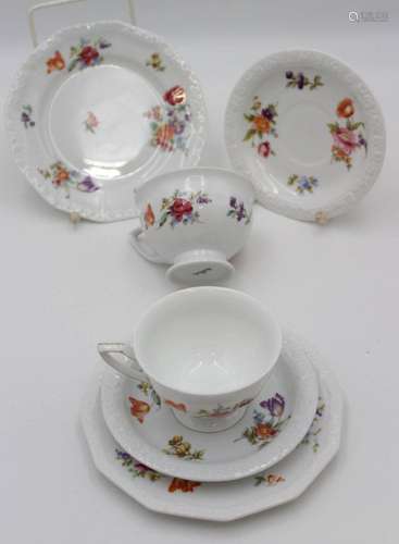 2X KOMPLETTE GEDECKE, ROSENTHAL, FORM MARIA, FLORALE BEMALUN...