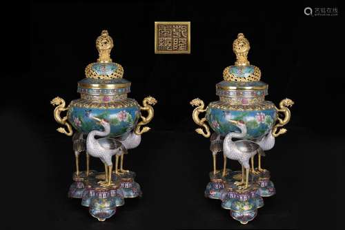 A pair of fine-cast copper cloisonné cloisonné enamel crane ...