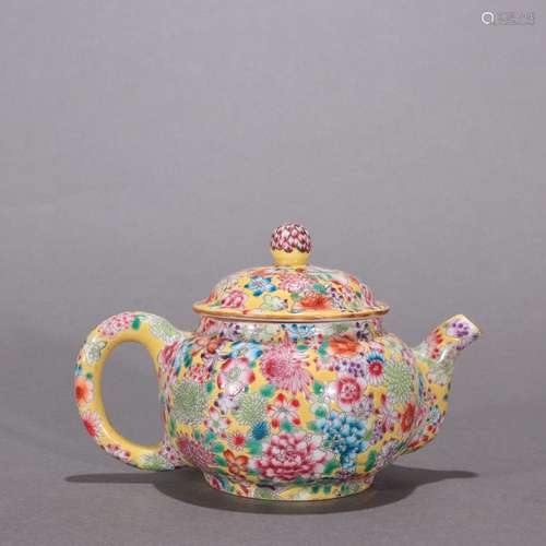 Yellow Ground Pastel Hundred Pattern Teapot