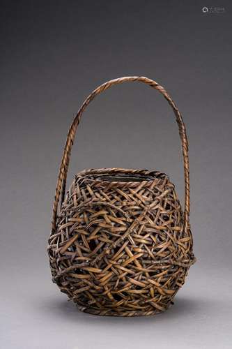 A HANAKAGO, \'IKEBANA\' BAMBOO BASKET FOR FLOWER ARRANGEMENT...